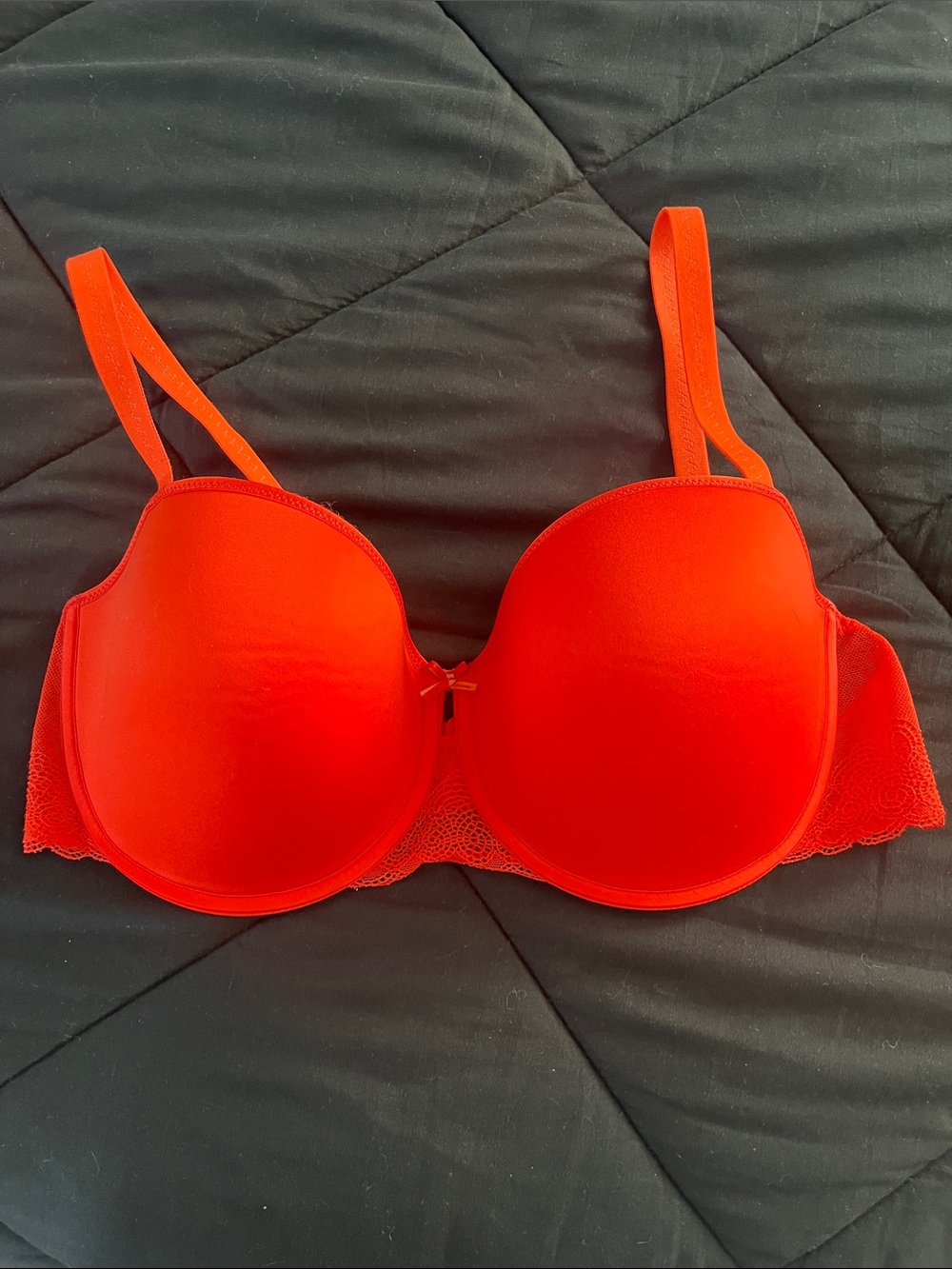 Chantelle day to night T-shirt bra 38DD